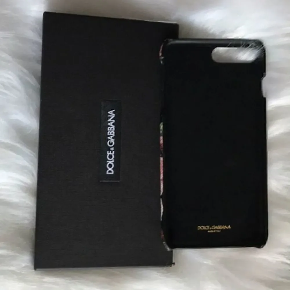 Dolce & GABBANA COVER authentic 100% made‎ in Italy